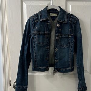 Tommy Hilfiger Y2K Jeans Fitted Denim Jacket. Dark Wash
